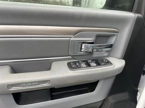 Used 2018 RAM 2500 SLT image 10