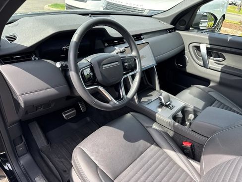 Certified 2025 Land Rover Discovery Sport Dynamic SE AWD/4WD image 13