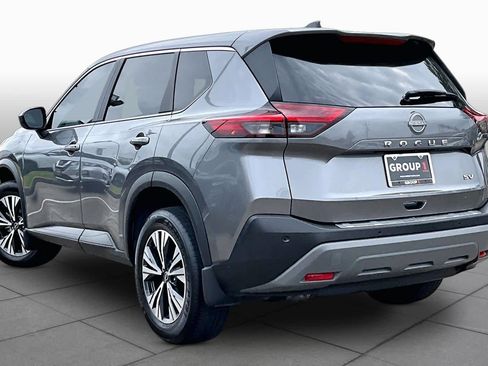 Certified 2023 Nissan Rogue SV FWD image 11
