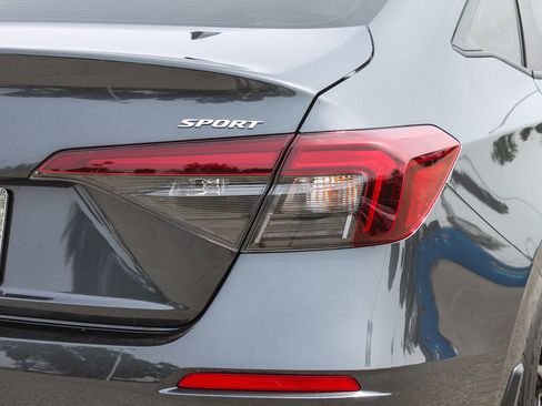 Used 2025 Honda Civic Sport image 10