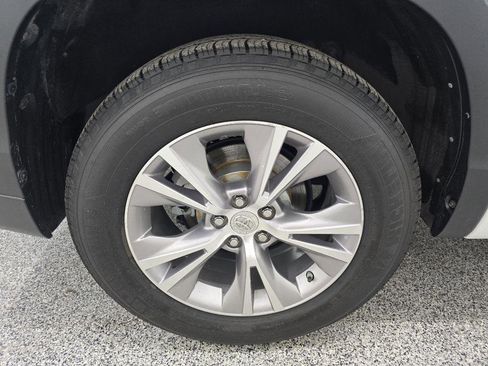 Used 2015 Toyota Highlander XLE FWD image 31
