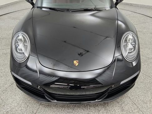 Used 2018 Porsche 911 Carrera S RWD image 12