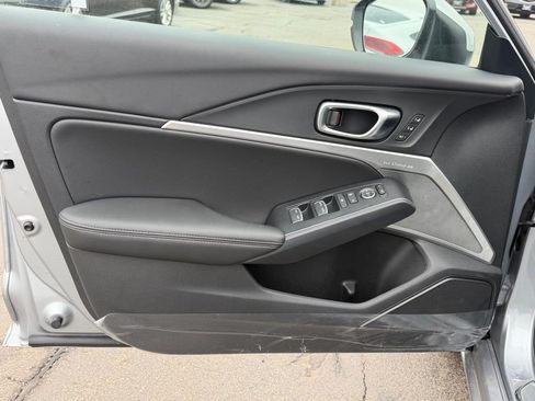 Certified 2025 Acura Integra A-Spec image 13