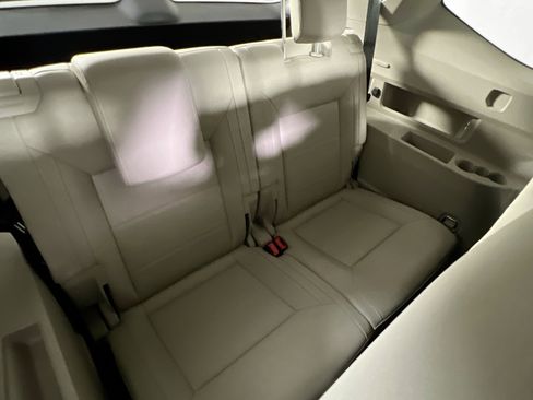 Used 2023 Volkswagen Atlas SE image 26