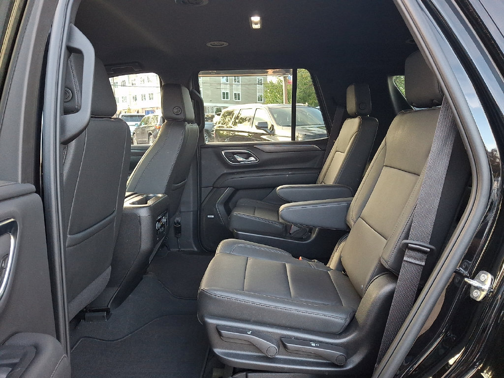 Used 2024 Chevrolet Tahoe LT AWD/4WD image 10