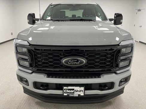 Used 2025 Ford F350 Lariat w/ Black Appearance Package AWD/4WD image 3