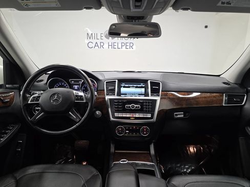 Used 2015 Mercedes-Benz GL 450 4MATIC image 16