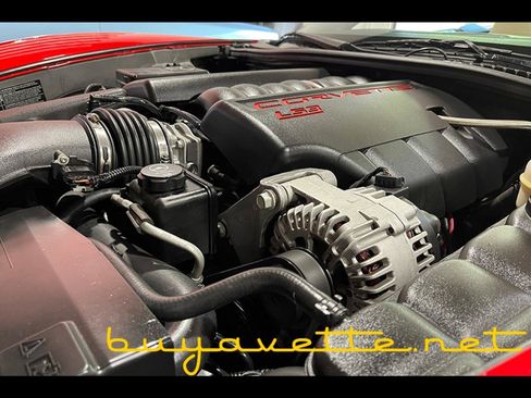 Used 2008 Chevrolet Corvette Convertible w/ Preferred Equipment Group RWD image 27