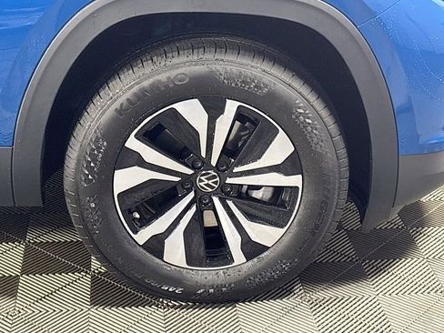 New 2025 Volkswagen Atlas Cross Sport SE image 22