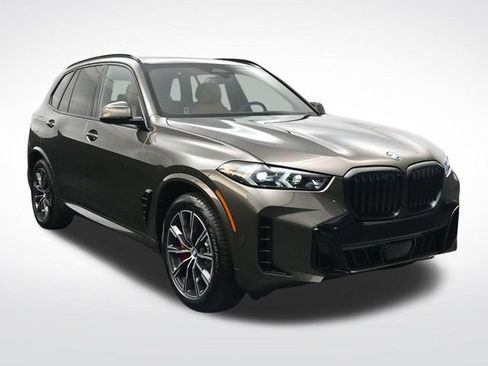 New 2026 BMW X5 xDrive50e w/ M Sport Package AWD/4WD image 2