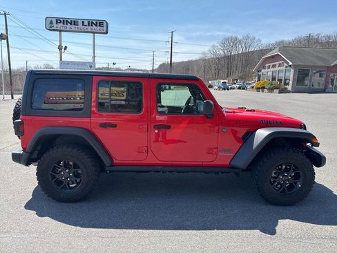 Used 2025 Jeep Wrangler Unlimited Sport S 4xe image 2