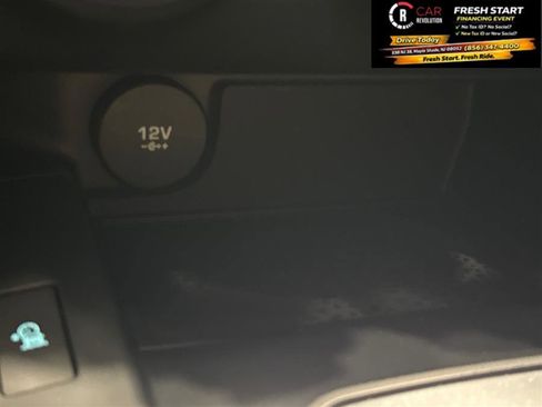 Used 2020 Jaguar E-PACE R-Dynamic S AWD/4WD image 21