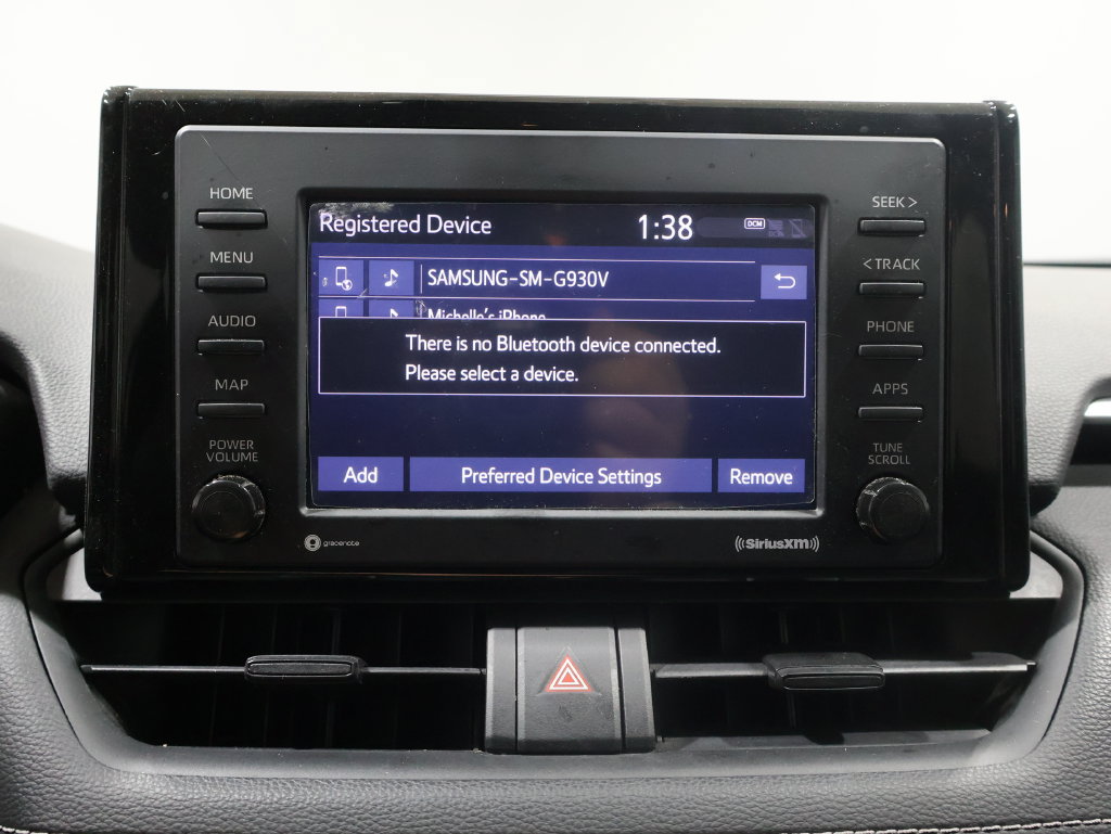 Used 2021 Toyota RAV4 XLE w/ XLE Grade Weather Package AWD/4WD image 28