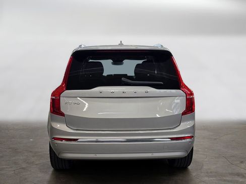 Certified 2024 Volvo XC90 T8 Ultimate image 6