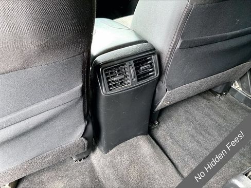 Used 2018 Nissan Rogue SV AWD/4WD image 28