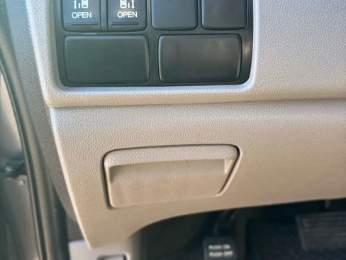 Used 2016 Honda Odyssey SE image 14