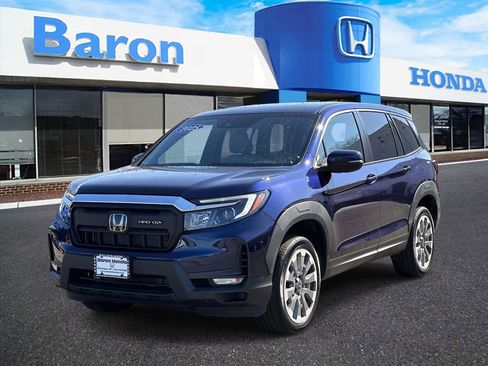 Used 2025 Honda Passport EX-L image 2