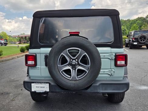 Used 2023 Jeep Wrangler Unlimited Sport AWD/4WD image 7