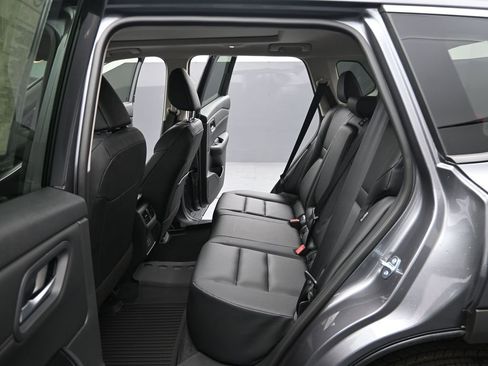 Used 2026 Nissan Rogue Dark Armor AWD/4WD image 16