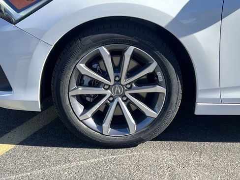 New 2025 Acura Integra image 9