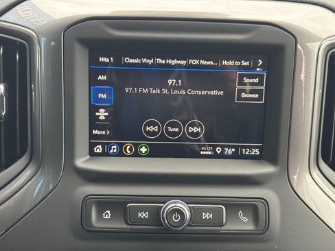 New 2025 Chevrolet Silverado 1500 Custom image 8