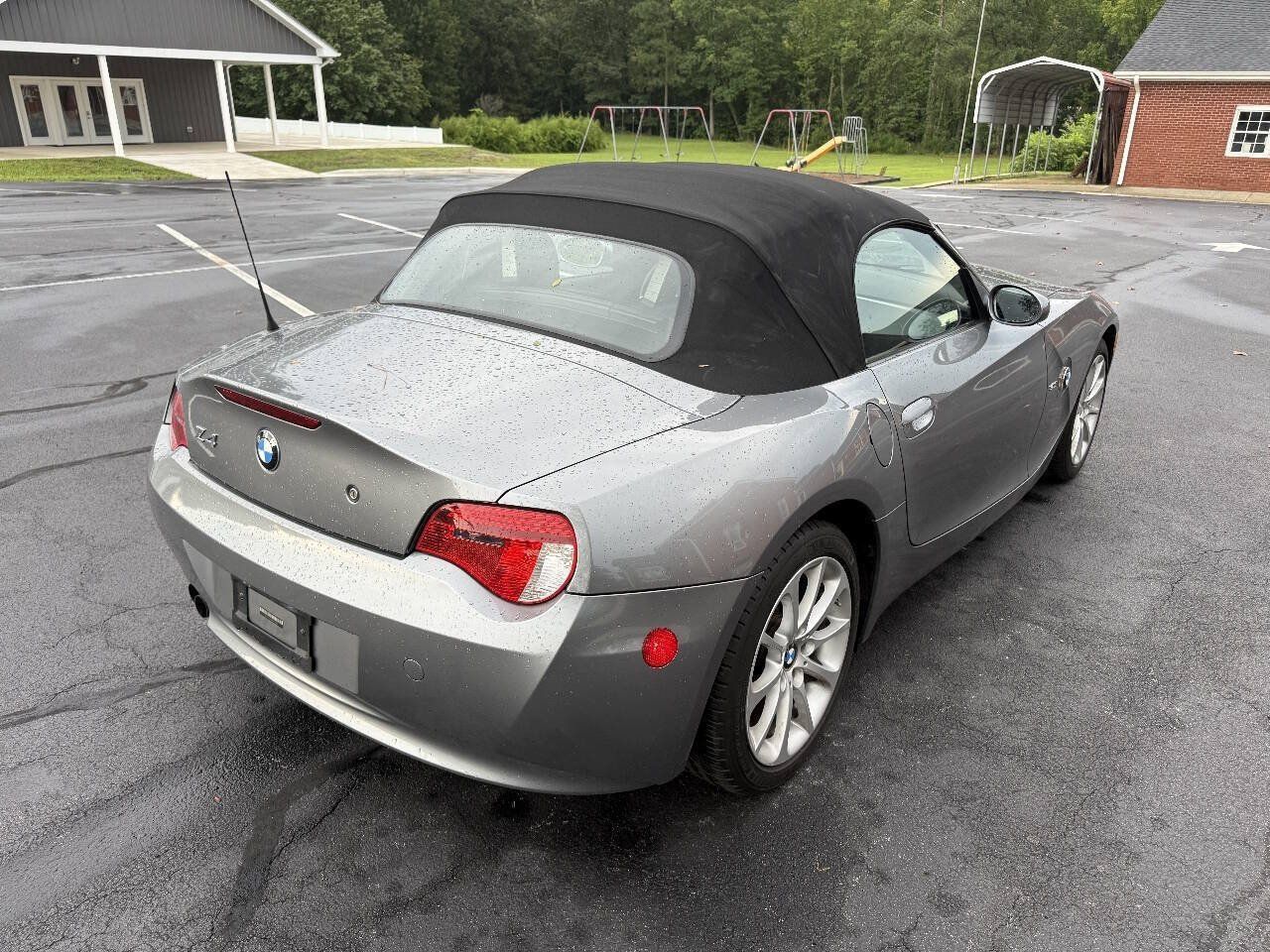 Used 2008 BMW Z4 3.0i RWD image 10