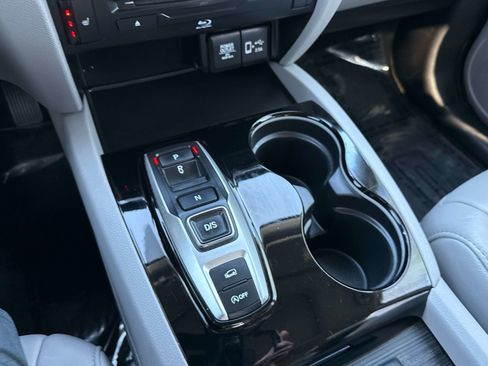 Used 2021 Honda Pilot Touring image 23