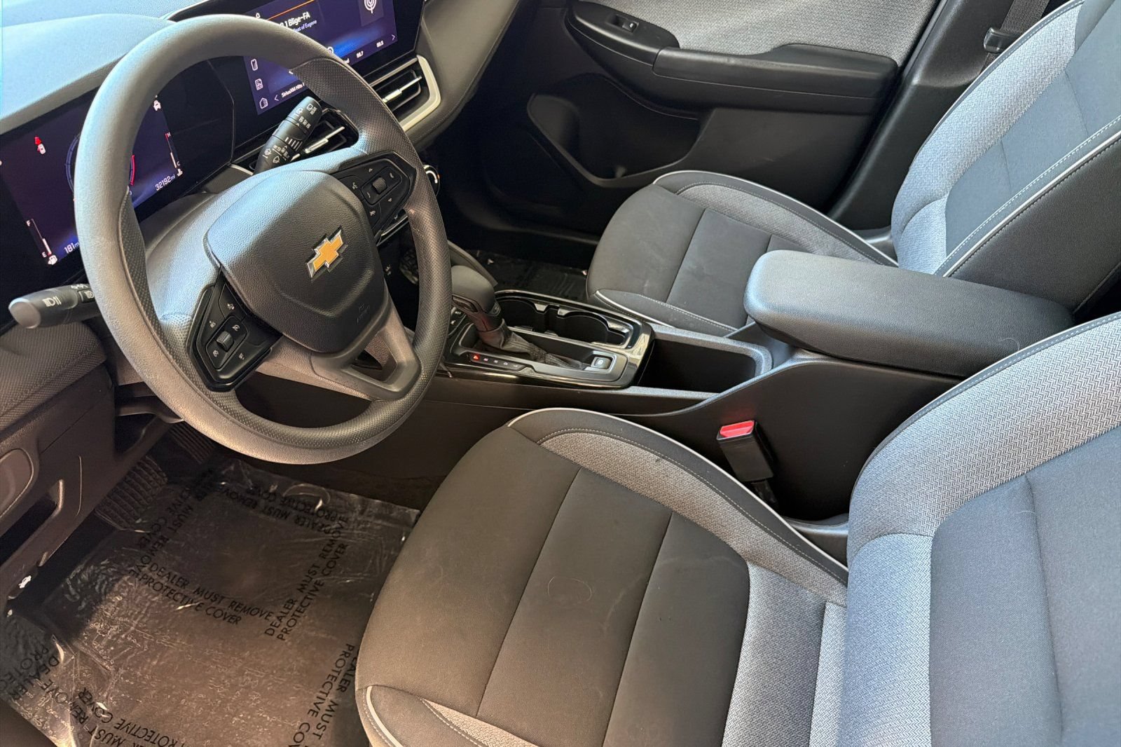 Used 2025 Chevrolet TrailBlazer LT AWD/4WD image 10