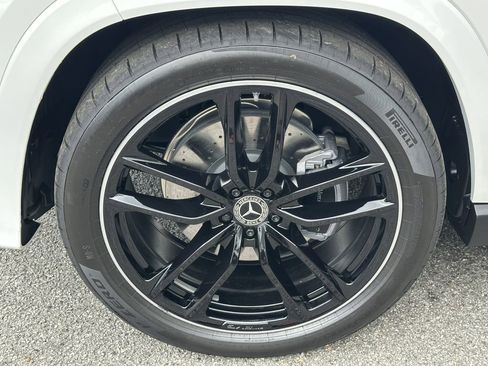 New 2026 Mercedes-Benz GLS 450 4MATIC image 13