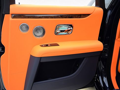 Used 2023 Rolls-Royce Ghost image 44