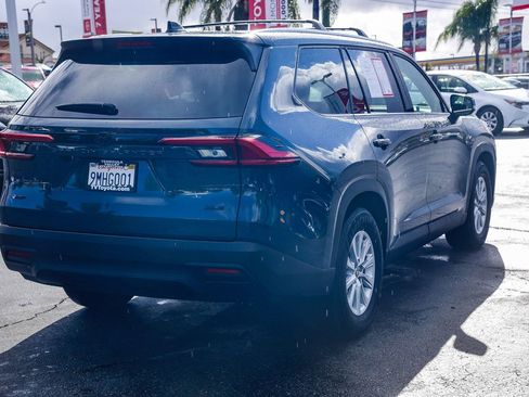 Certified 2024 Toyota Grand Highlander XLE image 7