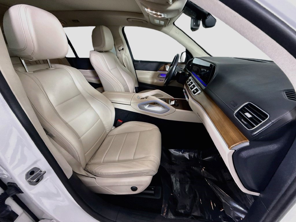 Used 2023 Mercedes-Benz GLS 450 4MATIC image 43