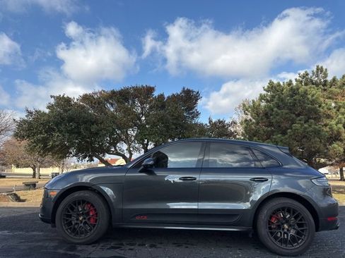 Used 2021 Porsche Macan GTS image 23