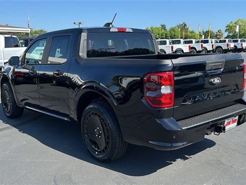 New 2025 Ford Maverick Lobo image 6