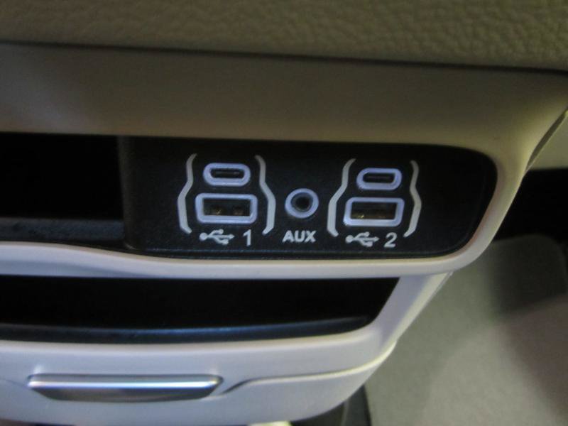 Used 2023 Chrysler Voyager LX FWD image 28