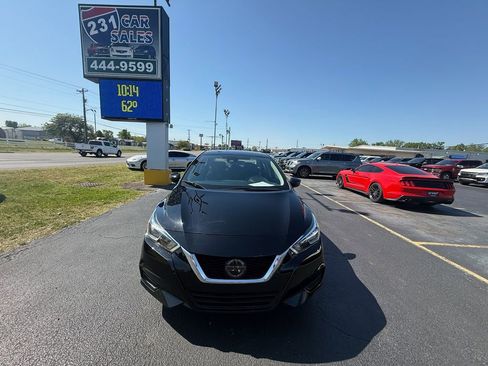 Used 2021 Nissan Versa SV image 8