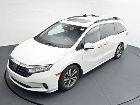 Used 2023 Honda Odyssey Touring image 12