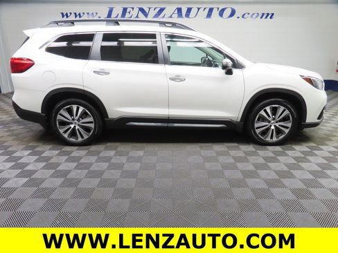 Used 2022 Subaru Ascent Touring w/ Popular Package #2A AWD/4WD image 2