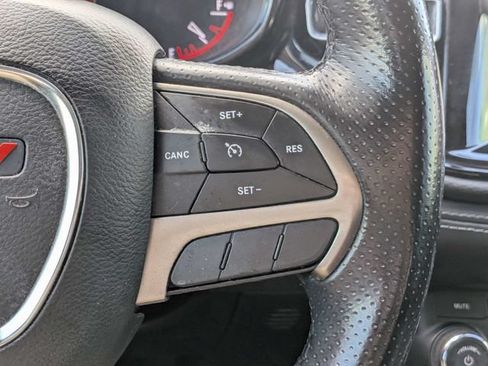 Used 2021 Dodge Durango SXT RWD image 25