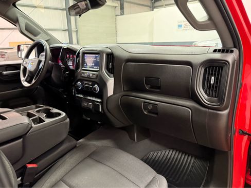Used 2022 Chevrolet Silverado 1500 Custom image 39