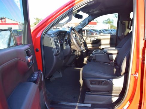 Used 2019 Chevrolet Silverado 1500 LT w/ Texas Edition image 7