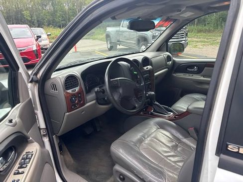 Used 2004 GMC Envoy XL SLT AWD/4WD image 12
