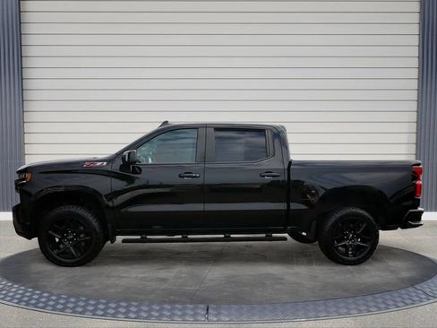 Used 2021 Chevrolet Silverado 1500 LT Trail Boss w/ Convenience Package II AWD/4WD image 4