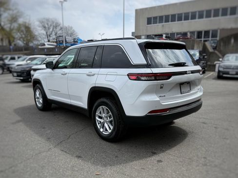 New 2026 Jeep Grand Cherokee Laredo X AWD/4WD image 12
