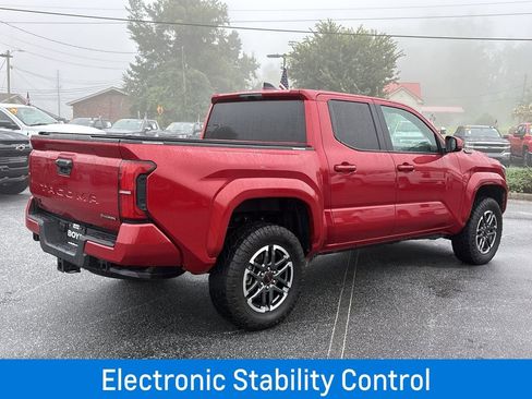 Used 2024 Toyota Tacoma TRD Sport image 9