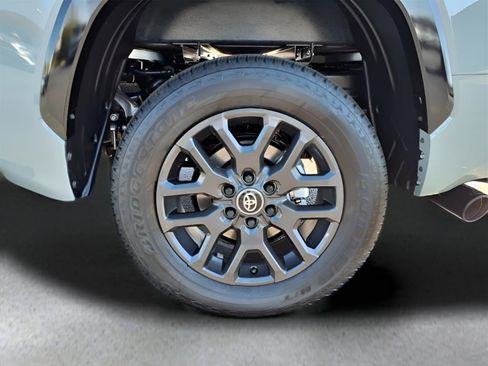 New 2025 Toyota Tundra Platinum AWD/4WD image 23