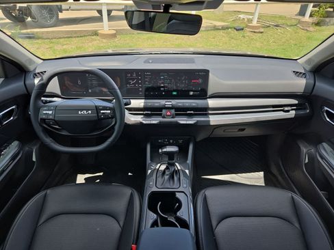 Used 2026 Kia K4 EX FWD image 13