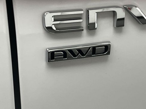 Used 2026 Buick Envision Sport Touring AWD/4WD image 32