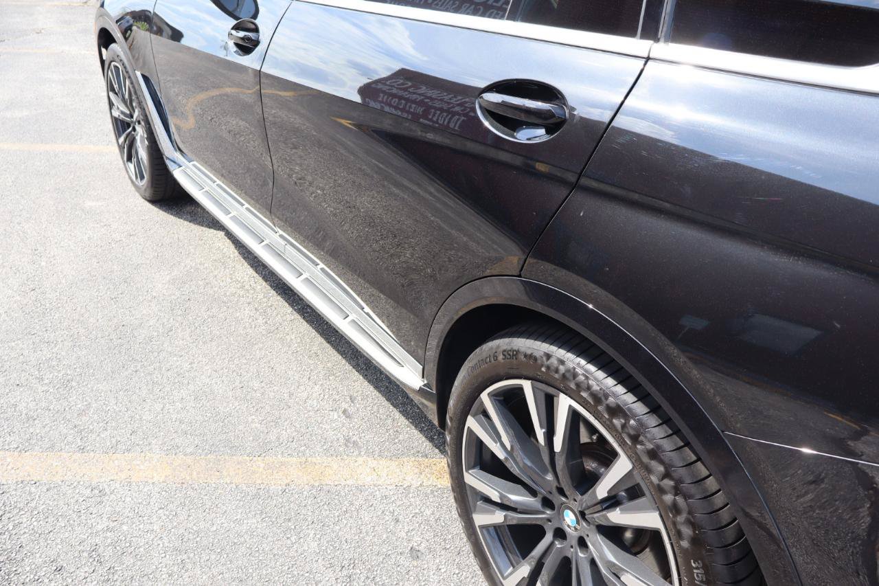 Used 2023 BMW X7 xDrive40i w/ Premium Package AWD/4WD image 5