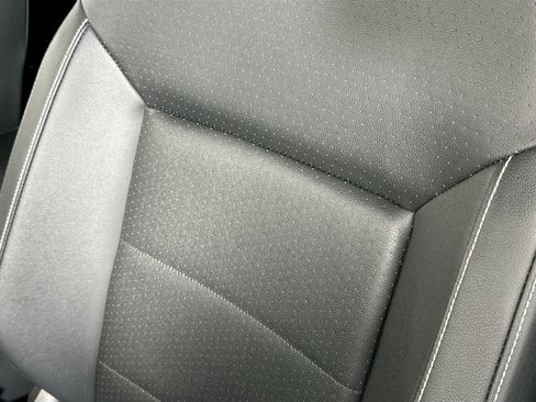 Used 2023 Volkswagen Atlas SE image 18